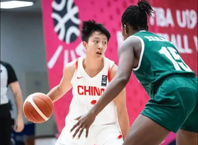 入选中国女篮集训队!邓雨婷自宣第二次转校 加盟俄克拉荷马州立